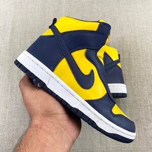 2015 NikeLab x Sacai Dunk Michigan Laceless